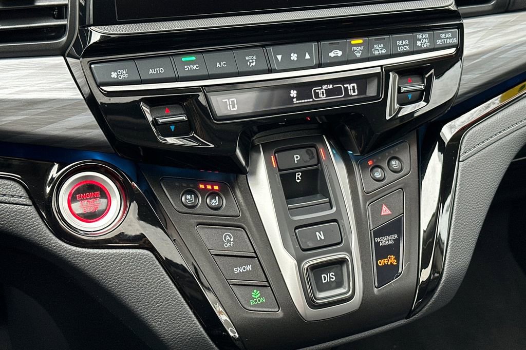 Used 2025 Honda Odyssey Elite image 18