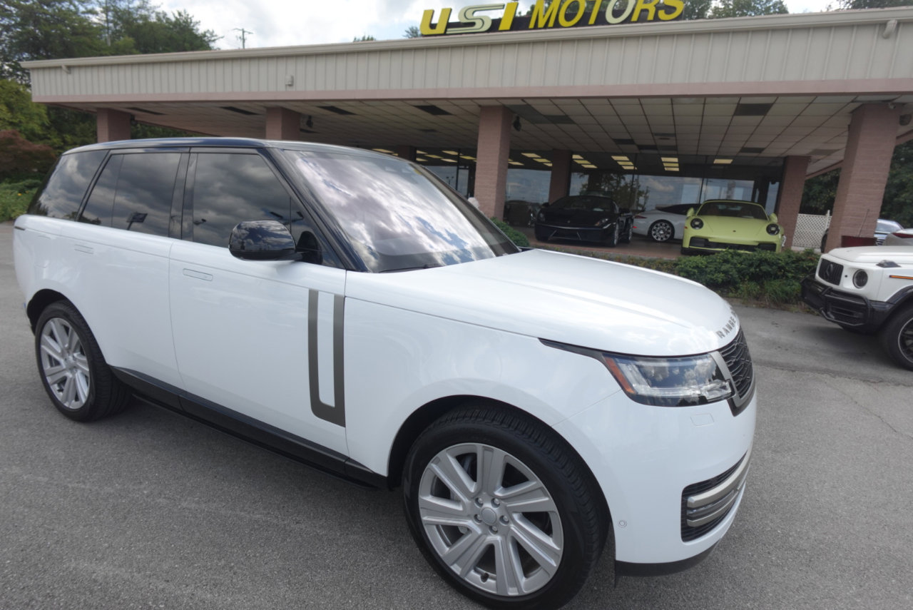 Used 2023 Land Rover Range Rover SE image 27