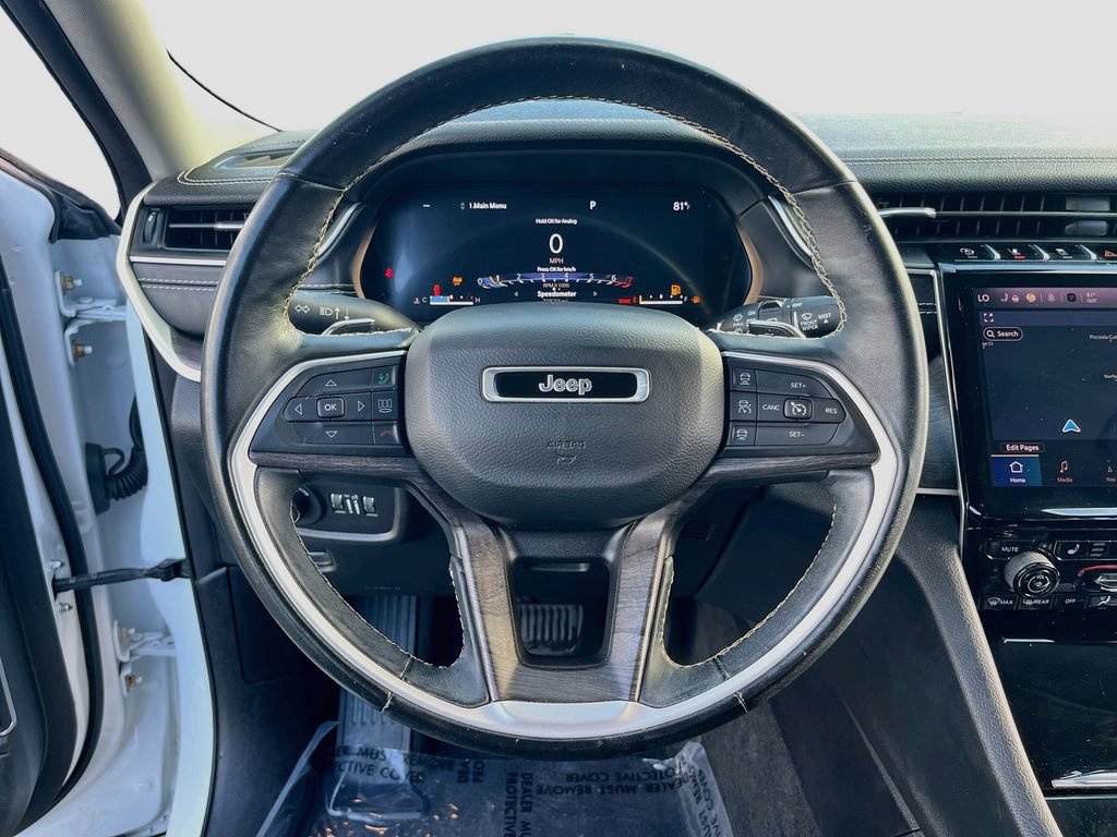 Used 2022 Jeep Grand Cherokee L Limited RWD image 11