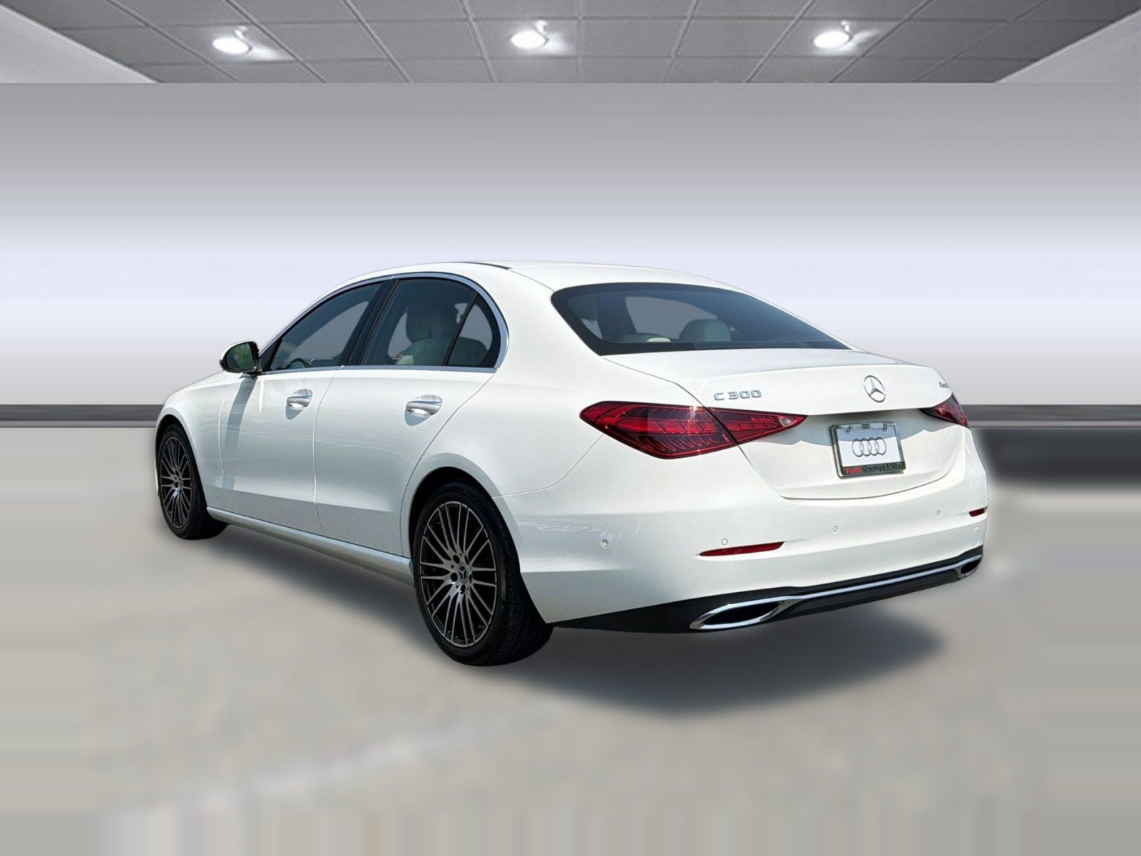 Used 2024 Mercedes-Benz C 300 4MATIC Sedan image 3
