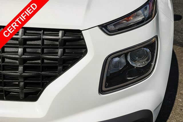 Certified 2024 Hyundai Venue SE FWD image 10