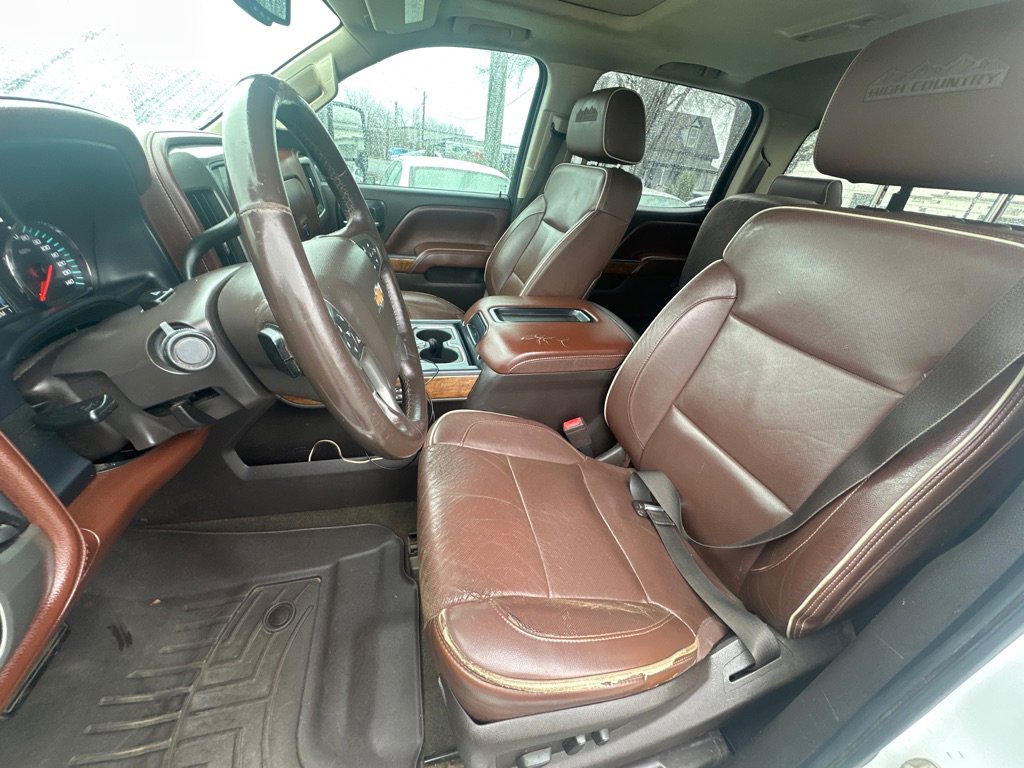Used 2015 Chevrolet Silverado 2500 High Country w/ Duramax Plus Package image 12