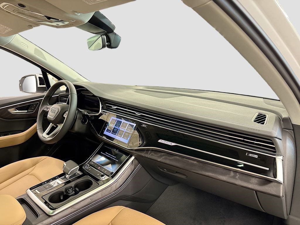 New 2025 Audi Q7 3.0T Premium Plus AWD/4WD image 13