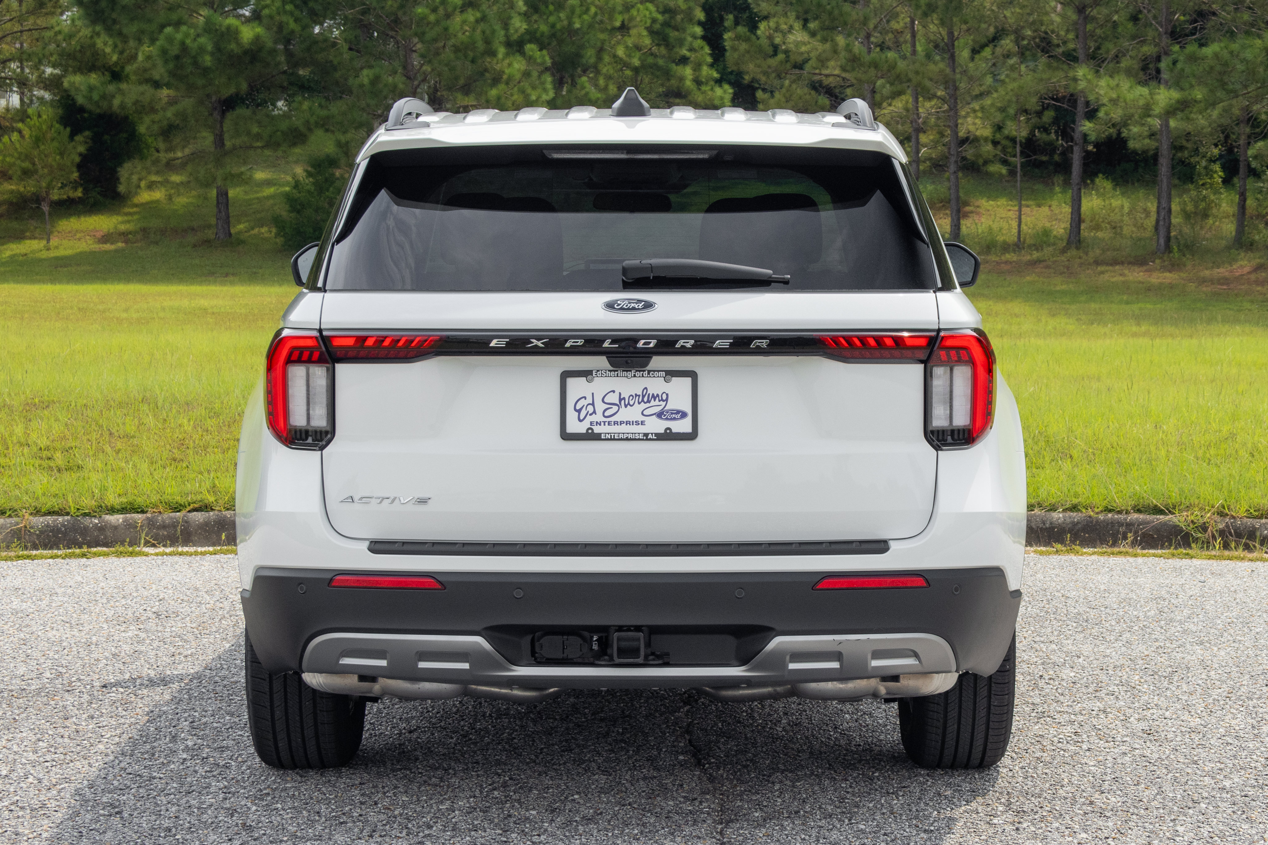 New 2026 Ford Explorer Active w/ Active Comfort Package RWD image 5