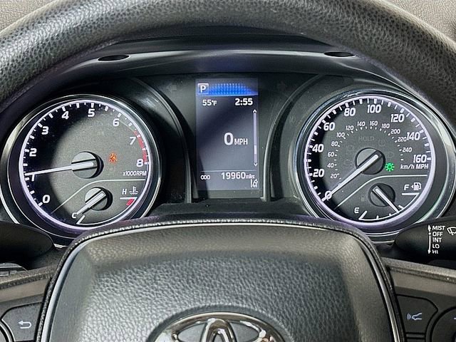 Used 2020 Toyota Camry LE FWD image 13
