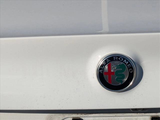Used 2020 Alfa Romeo Giulia w/ Nero Edizione image 20