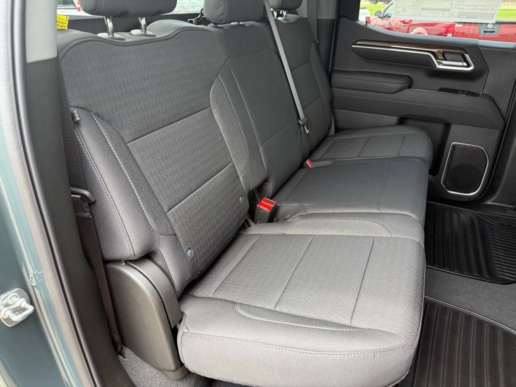 New 2026 Chevrolet Silverado 1500 LT image 40