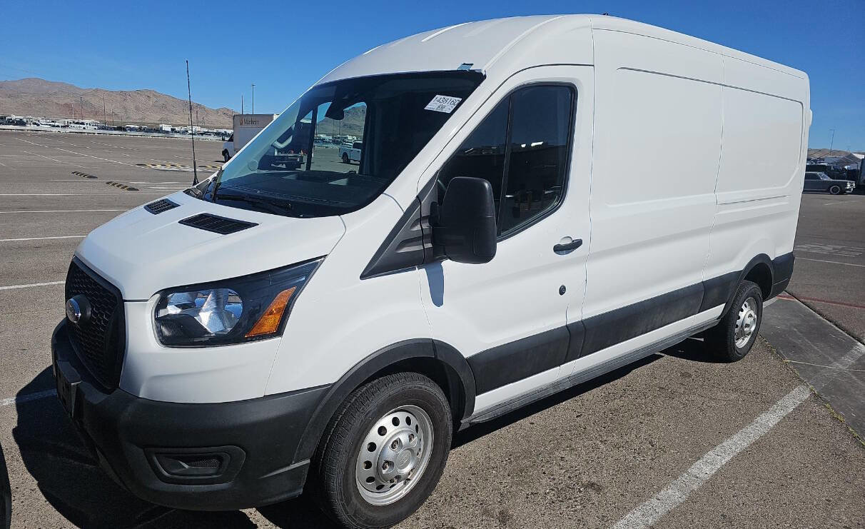 Used 2023 Ford Transit 250 Medium Roof AWD w/ Load Area Protection Package image 5