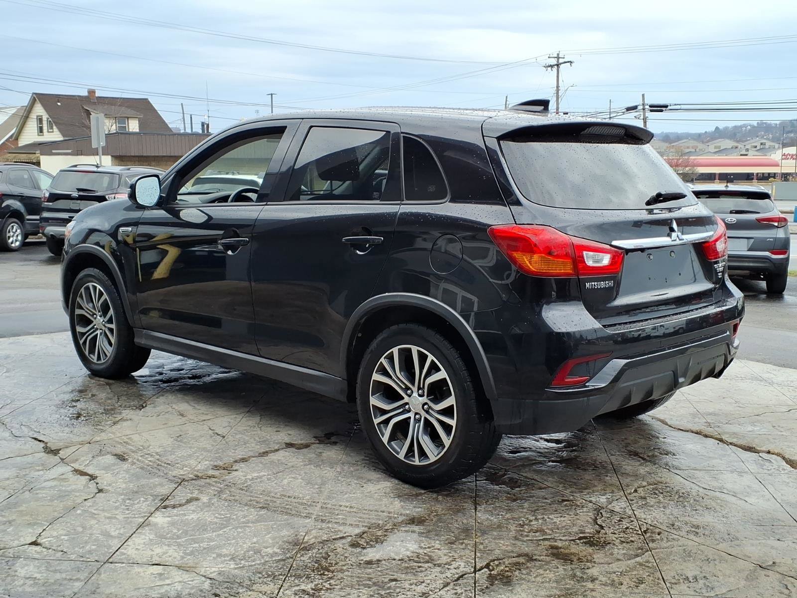 Used 2019 Mitsubishi Outlander Sport SE AWD/4WD image 4