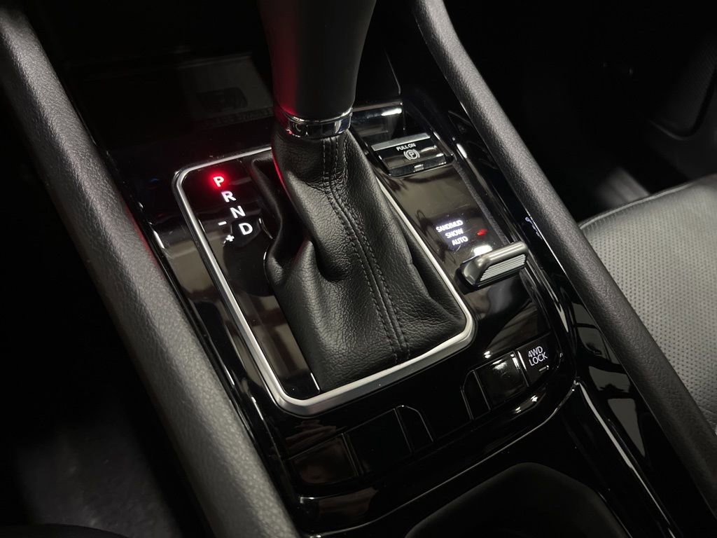 Used 2022 Jeep Compass High Altitude w/ (RED) Package image 15