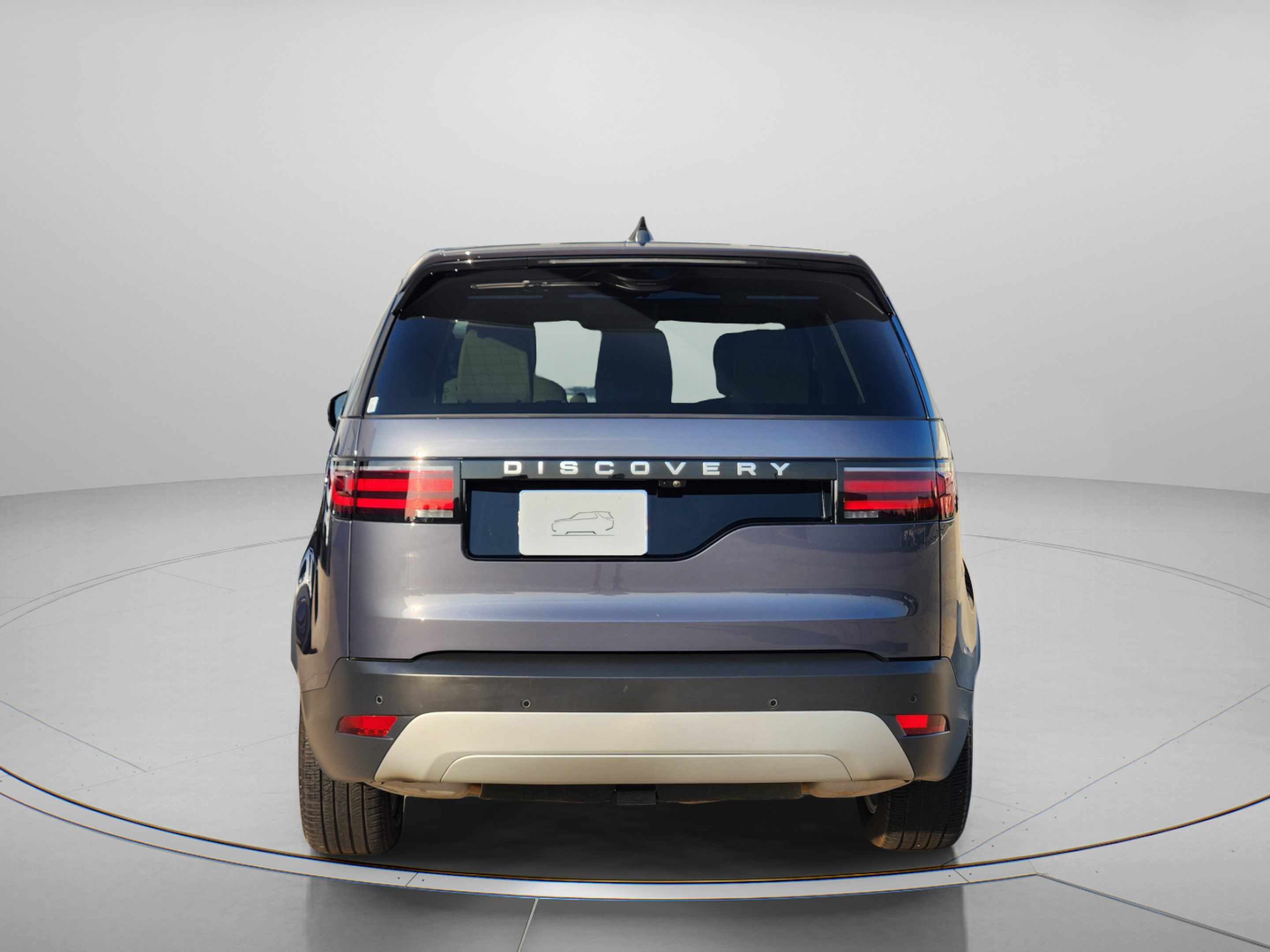 Used 2026 Land Rover Discovery S AWD/4WD image 4