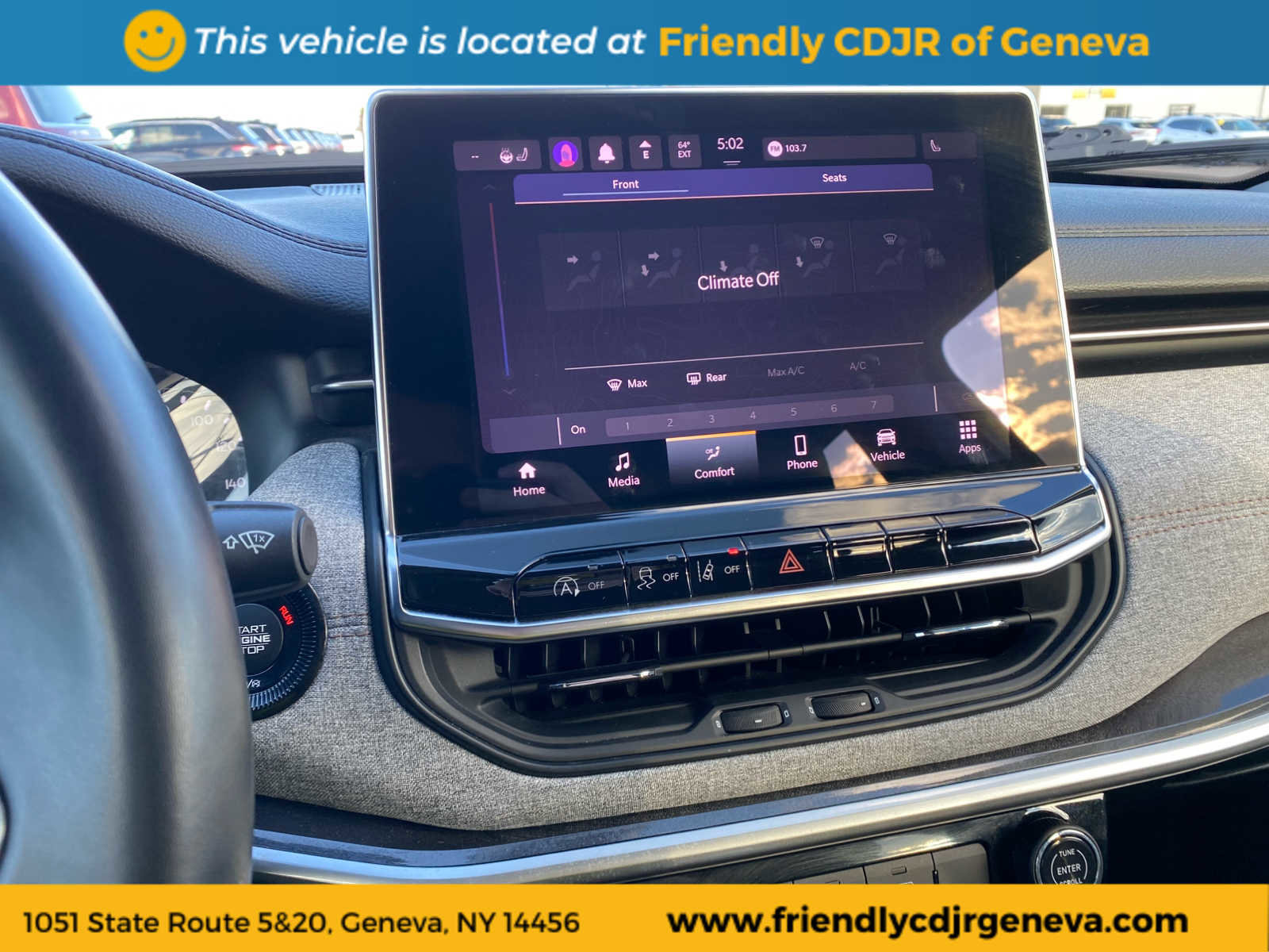 Used 2022 Jeep Compass Latitude w/ Sun and Sound Group image 18