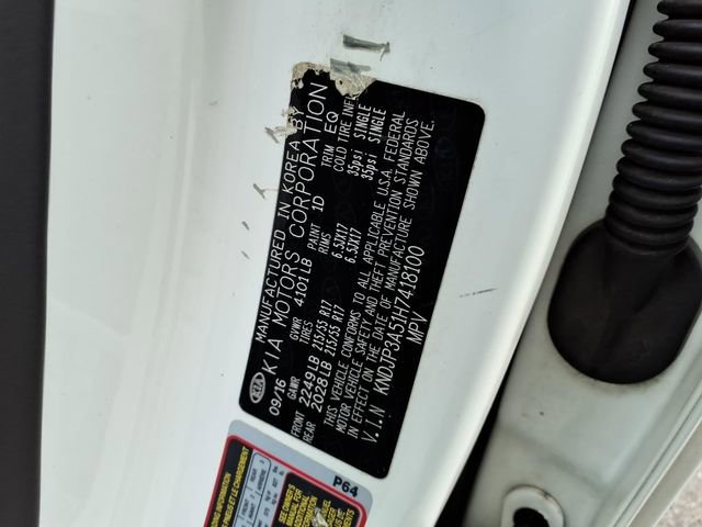 Used 2017 Kia Soul + FWD image 19