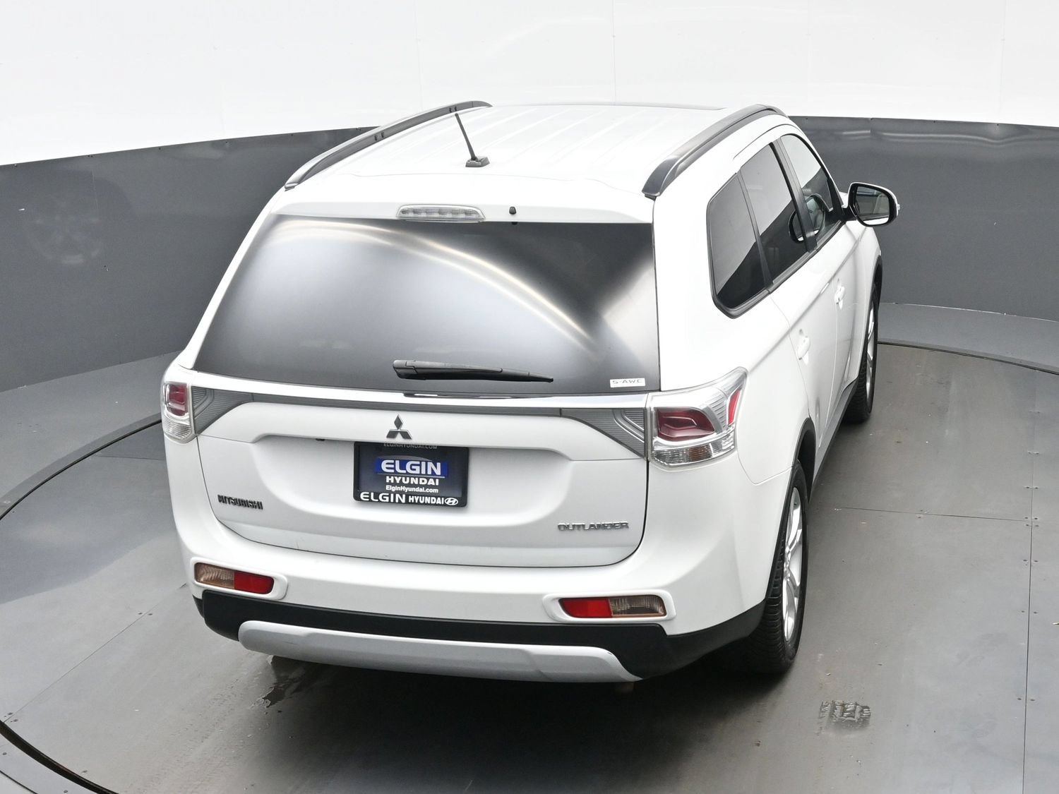 Used 2015 Mitsubishi Outlander SE AWD/4WD image 40