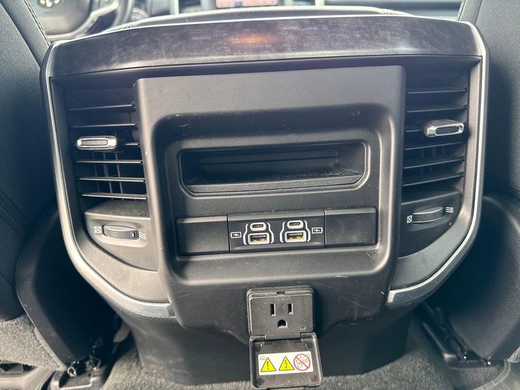 Used 2022 RAM 1500 Big Horn image 34