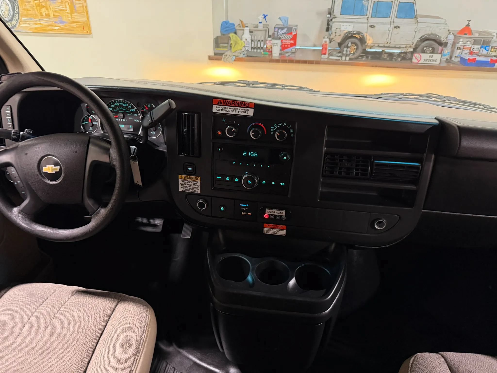 Used 2014 Chevrolet Express 3500 LT w/ LT Preferred Equipment Group RWD image 43