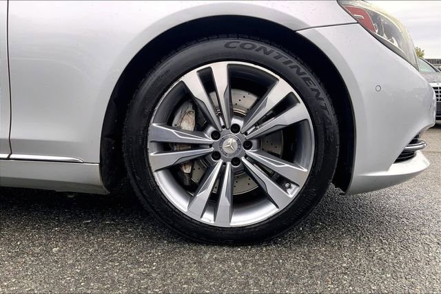 Used 2016 Mercedes-Benz S 550 4MATIC Sedan image 9
