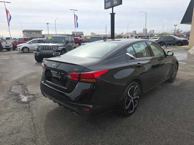 Used 2024 Nissan Altima 2.5 SR image 5