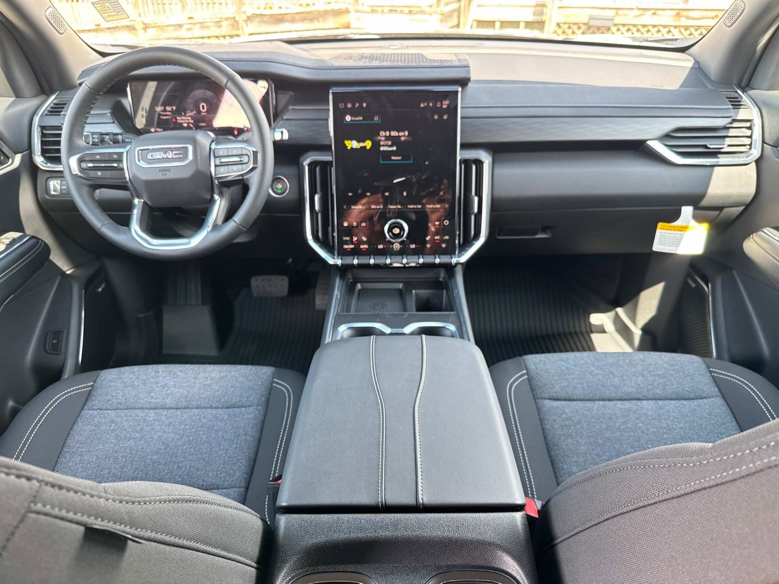 New 2026 GMC Acadia Elevation w/ LPO, Floor Liner Package image 17