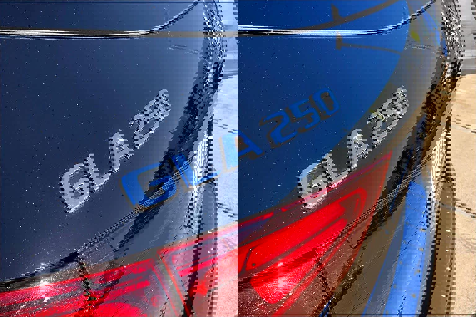 Used 2025 Mercedes-Benz GLA 250 image 9