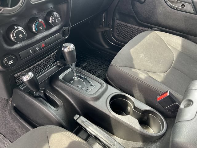Used 2014 Jeep Wrangler Sport AWD/4WD image 18