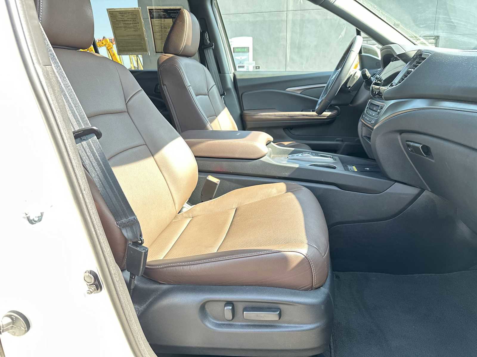 Used 2024 Honda Passport EX-L image 27