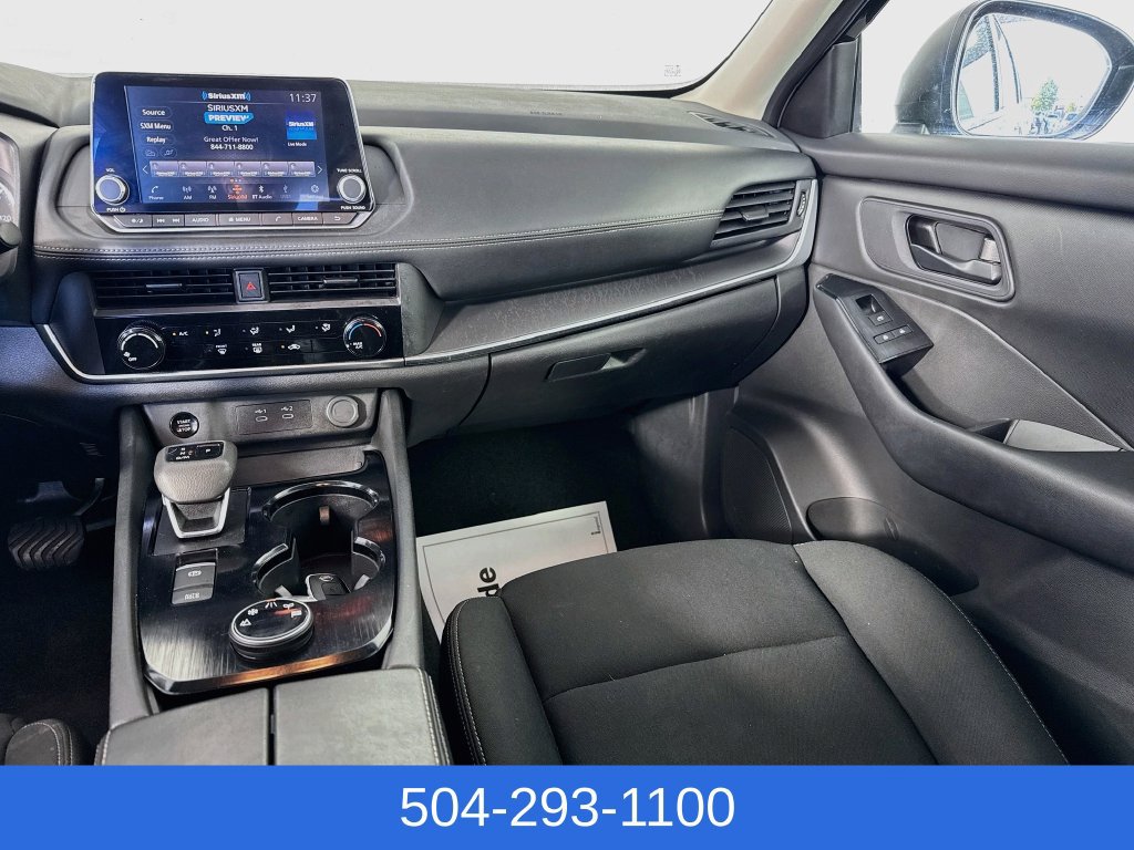 Used 2024 Nissan Rogue S AWD/4WD image 23