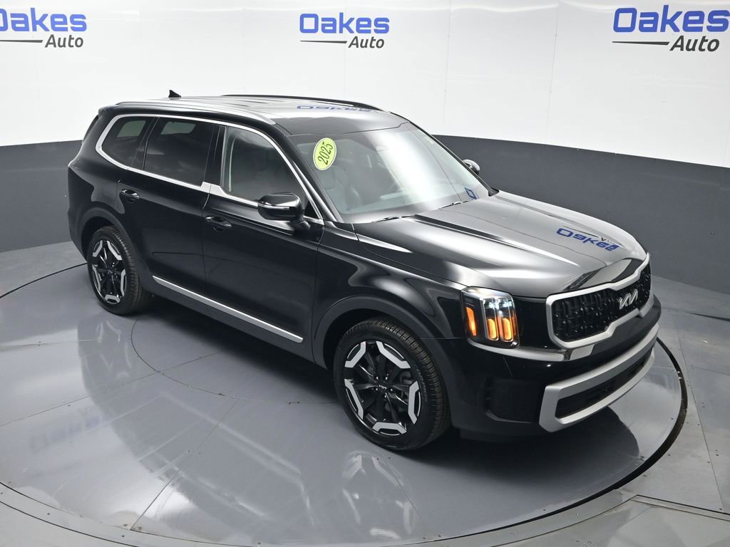 Certified 2025 Kia Telluride EX AWD/4WD image 50