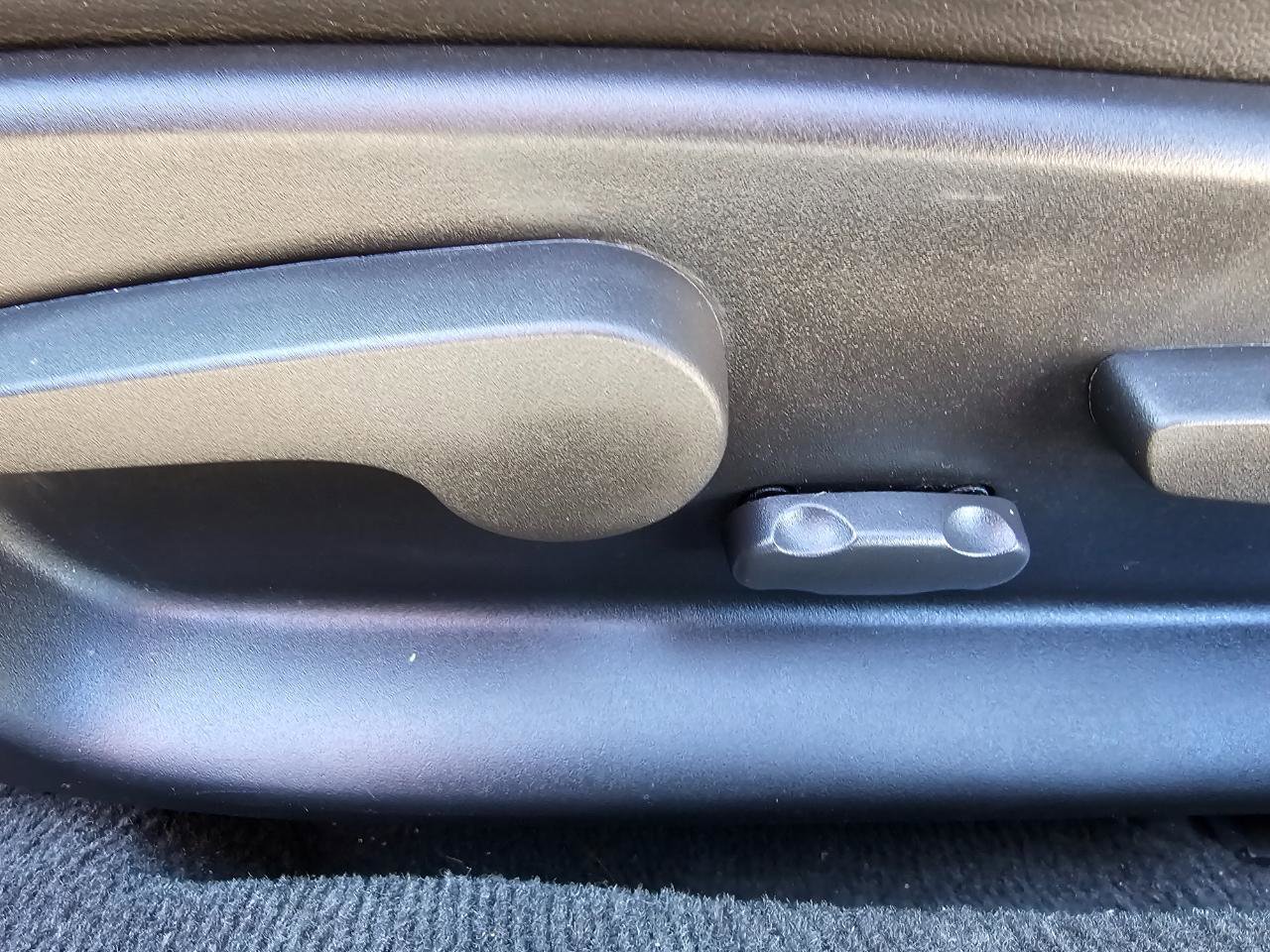 Used 2007 Chevrolet Monte Carlo SS w/ Convenience Package FWD image 26