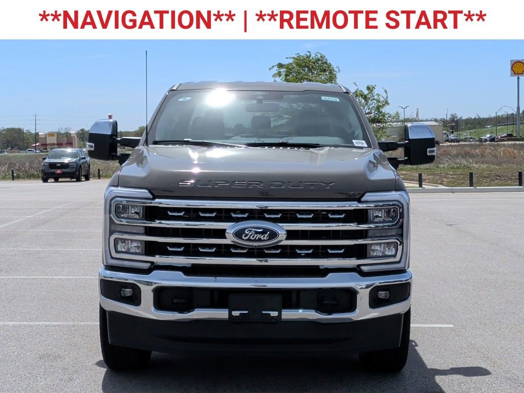 New 2026 Ford F250 Lariat w/ Chrome Package image 2