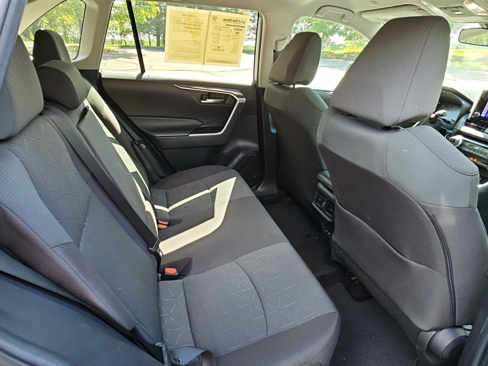 Used 2023 Toyota RAV4 XLE AWD/4WD image 16