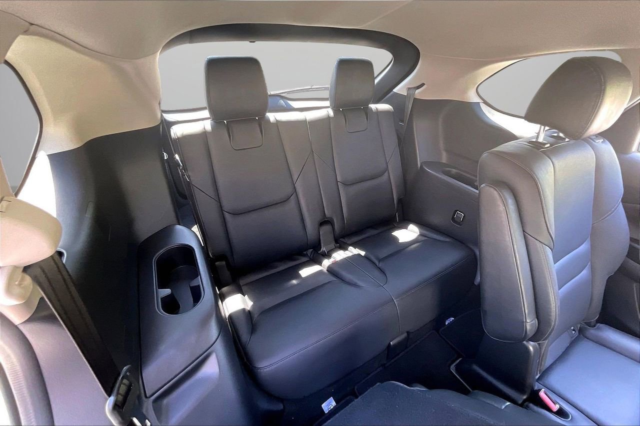Used 2023 MAZDA CX-9 Touring image 27