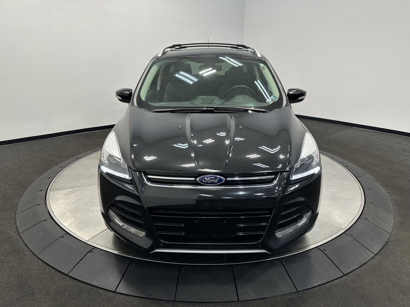 Used 2013 Ford Escape Titanium w/ Parking Technology Pkg image 3