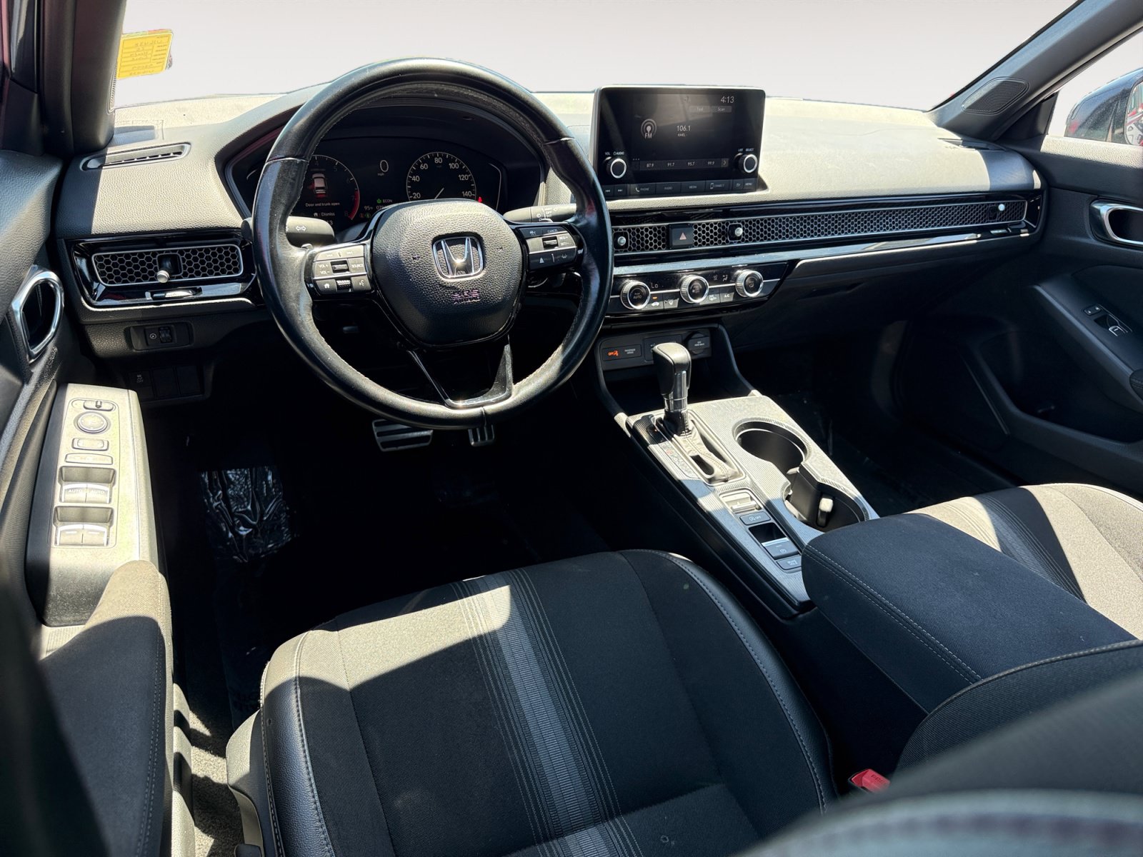 Used 2025 Honda Civic Sport image 15
