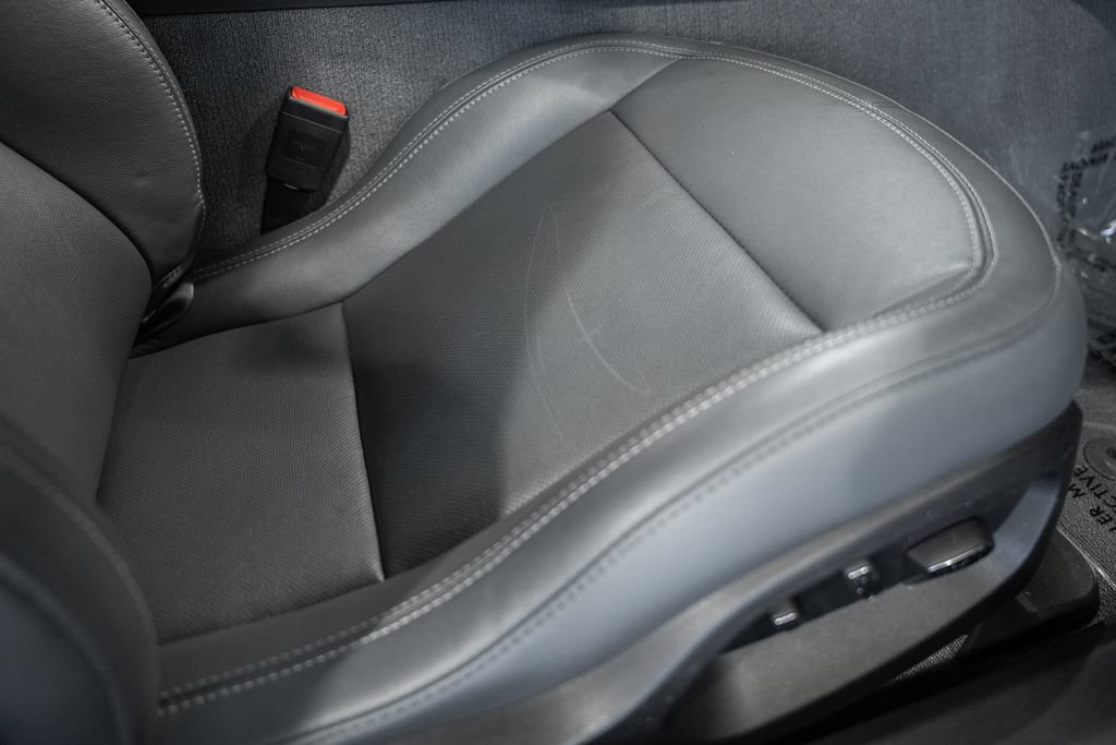 Used 2017 Chevrolet Corvette Z06 RWD image 32