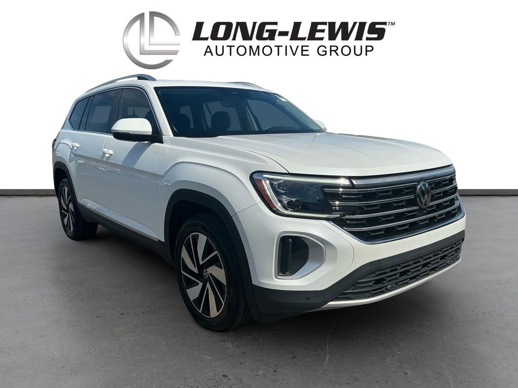Used 2024 Volkswagen Atlas SEL AWD/4WD image 10