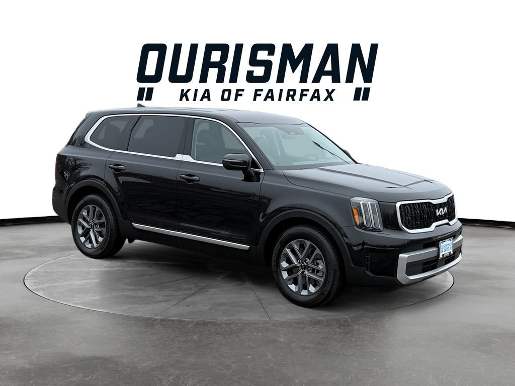 Certified 2023 Kia Telluride LX image 1