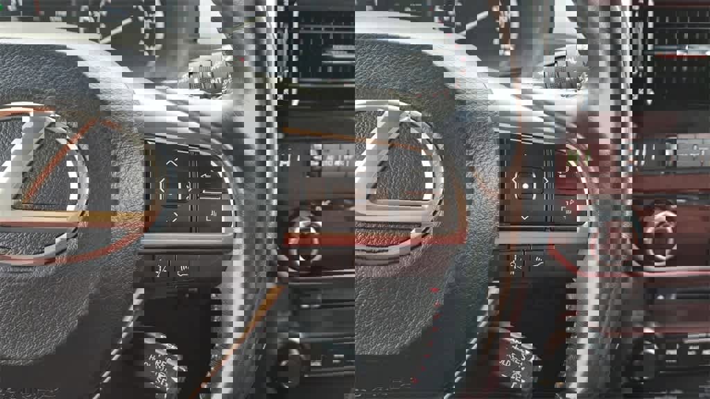 Used 2023 Lexus GX 460 Premium image 11