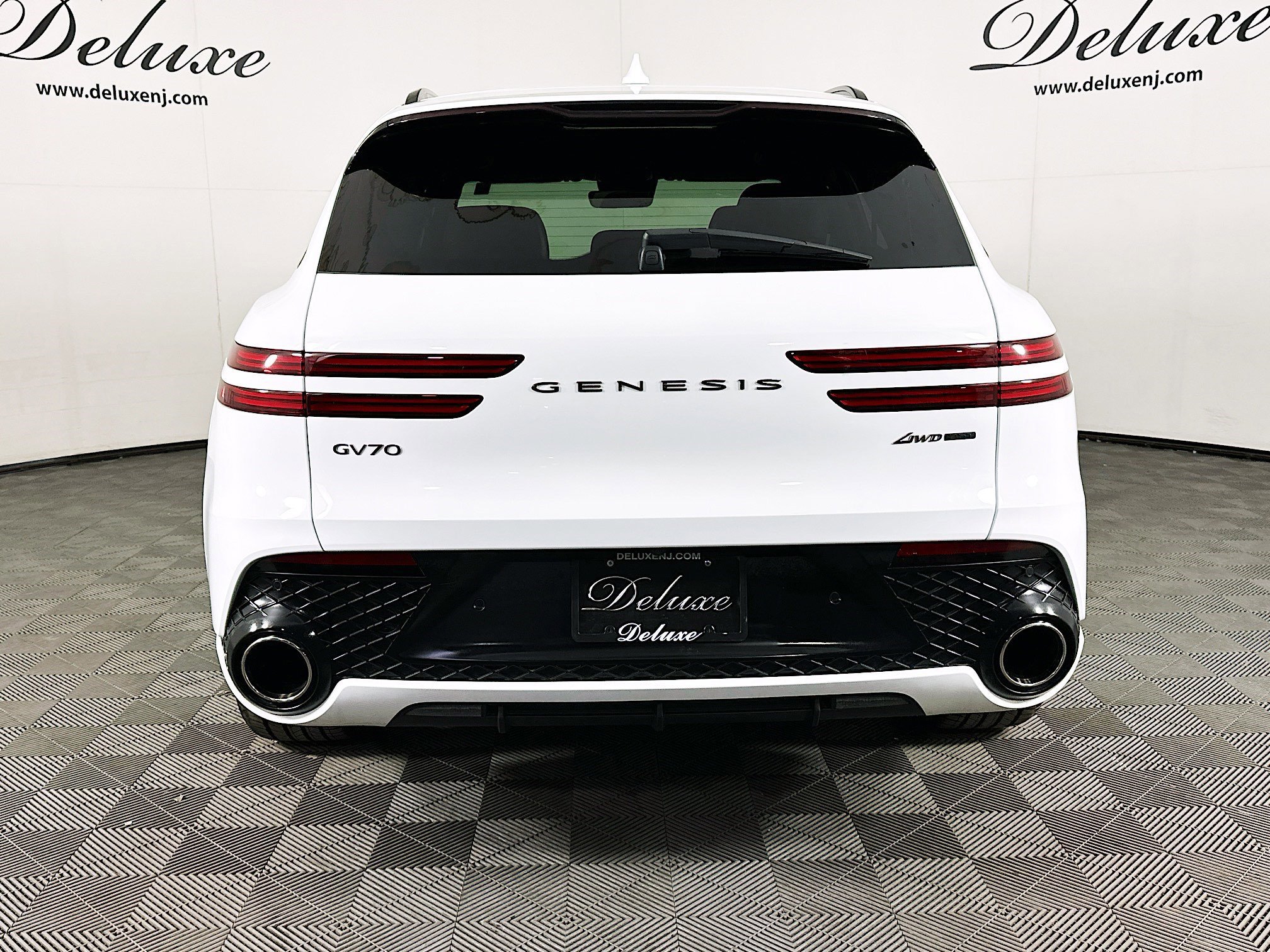 Used 2025 Genesis GV70 3.5T Sport w/ Sport Prestige Package image 5
