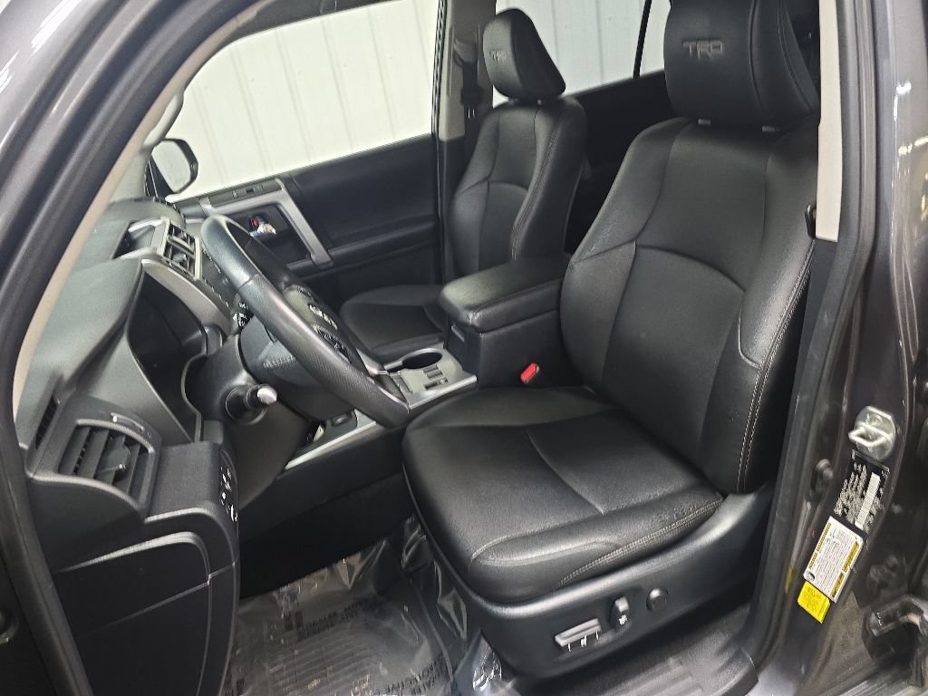 Used 2023 Toyota 4Runner TRD Sport AWD/4WD image 24