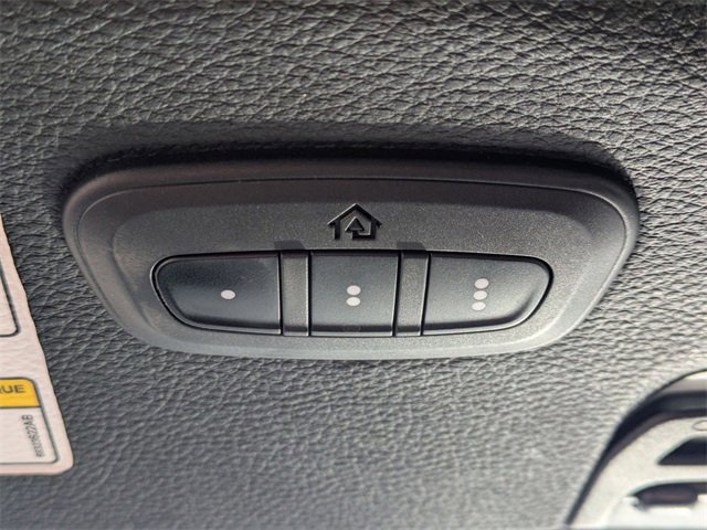 Used 2018 Jeep Wrangler Unlimited Sahara w/ Cold Weather Group image 25