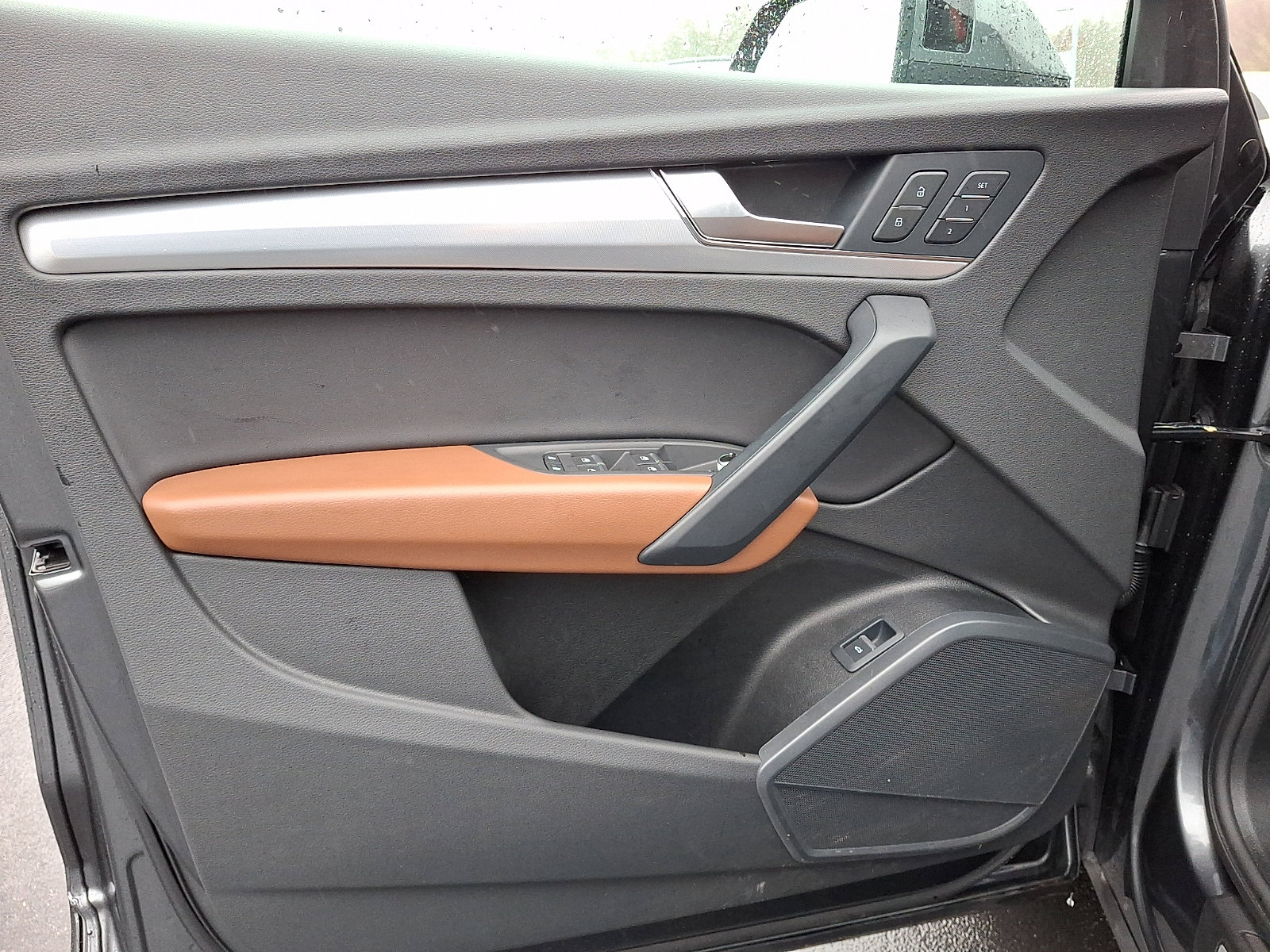 Certified 2025 Audi Q5 2.0T Premium image 13