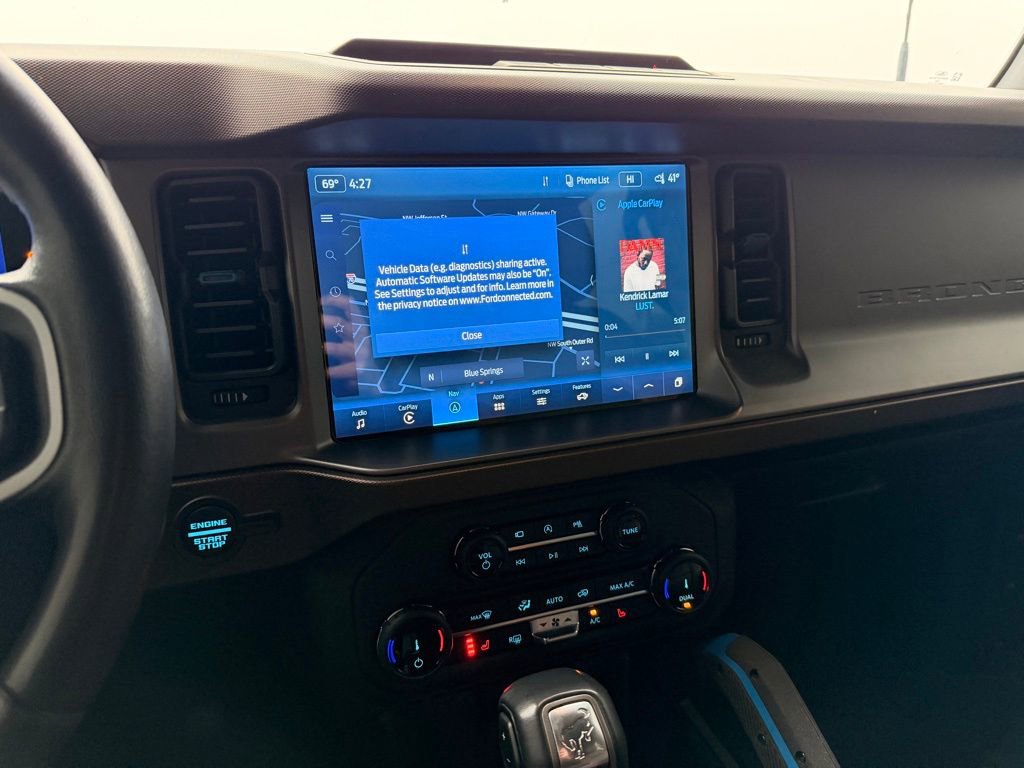 Used 2022 Ford Bronco Outer Banks image 16