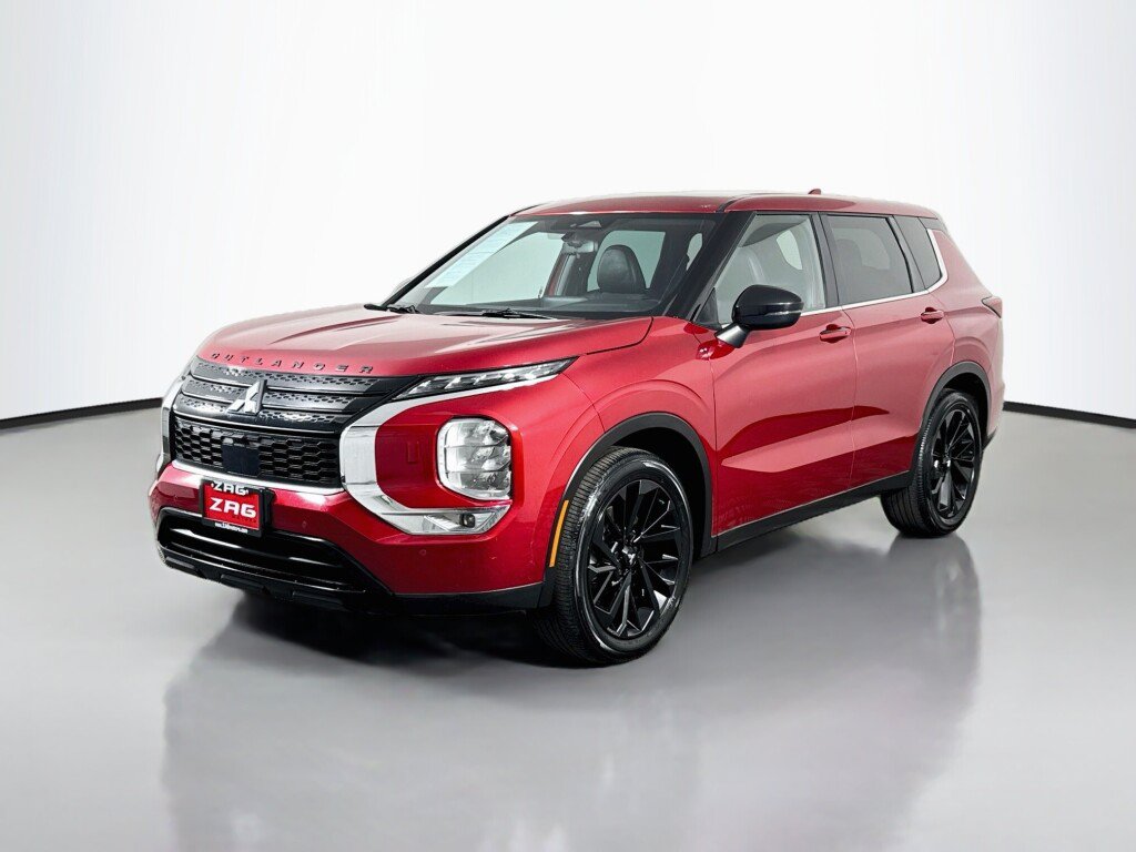 Used 2022 Mitsubishi Outlander SEL Black Edition AWD/4WD image 1