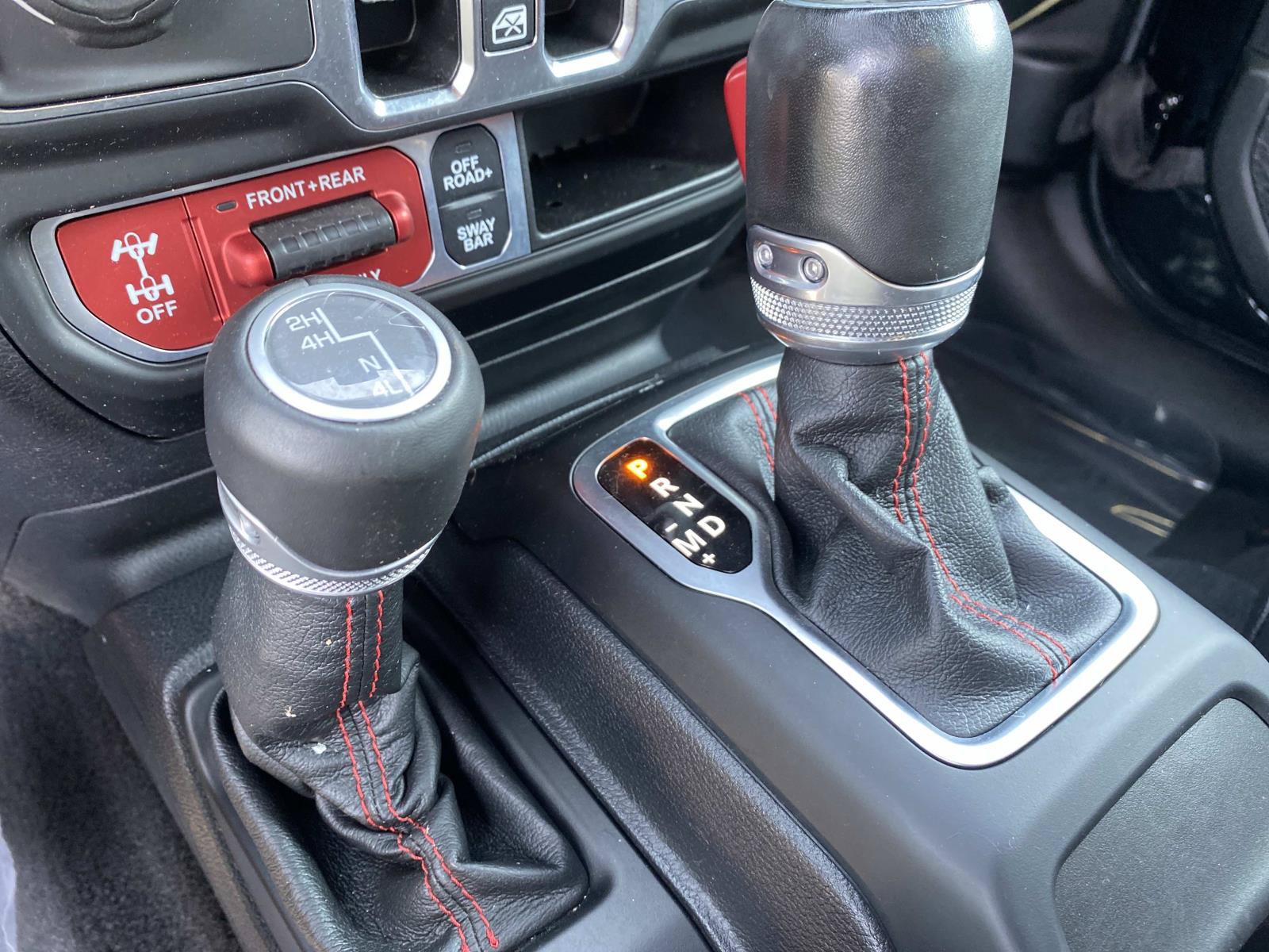 Used 2021 Jeep Wrangler Unlimited Rubicon AWD/4WD image 17
