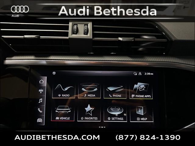 New 2025 Audi Q3 2.0T Premium image 17