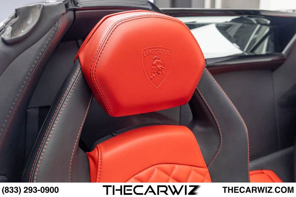 Used 2017 Lamborghini Aventador LP 700-4 AWD/4WD image 86