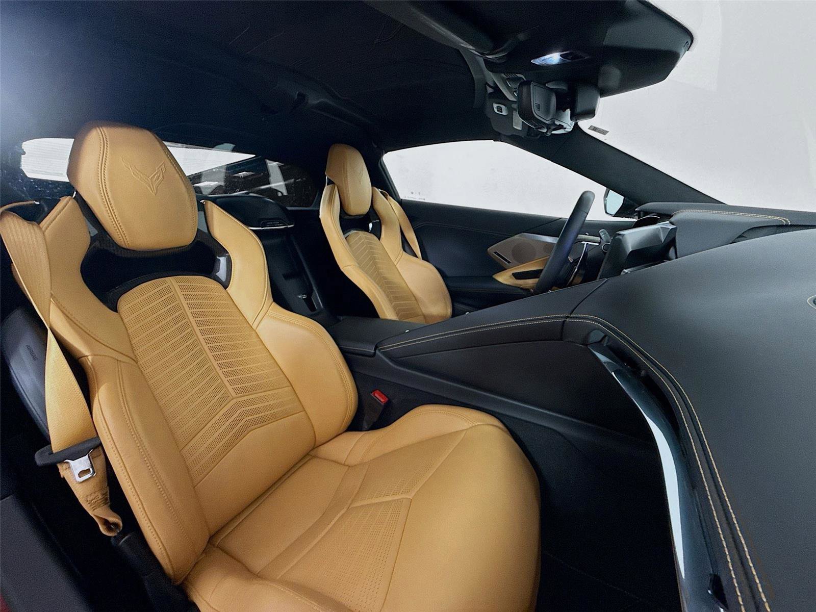 Used 2020 Chevrolet Corvette Stingray Premium Cpe w/ 3LT Preferred Equipment Group RWD image 14