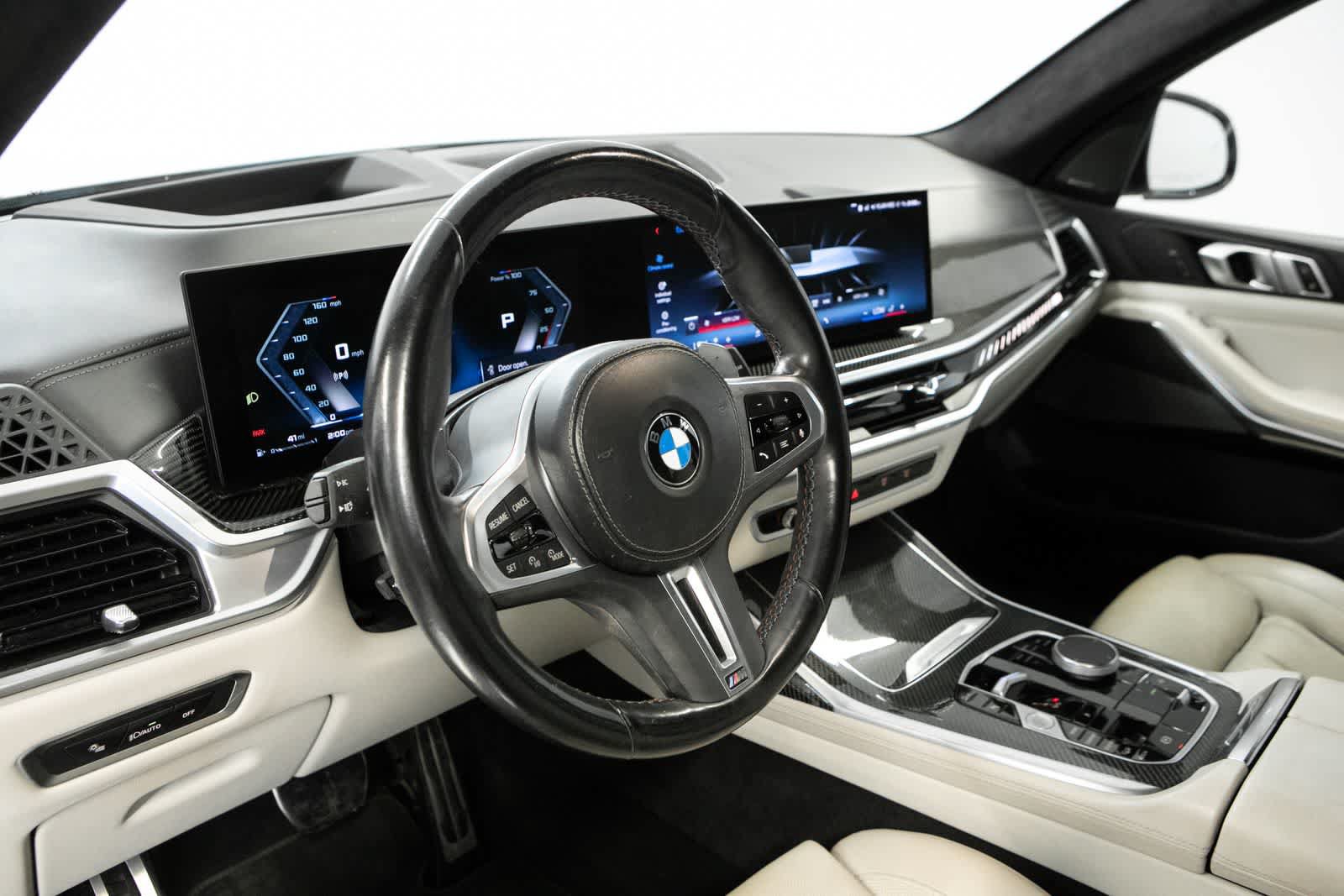Used 2024 BMW X7 M60i w/ Climate Comfort Package AWD/4WD image 4