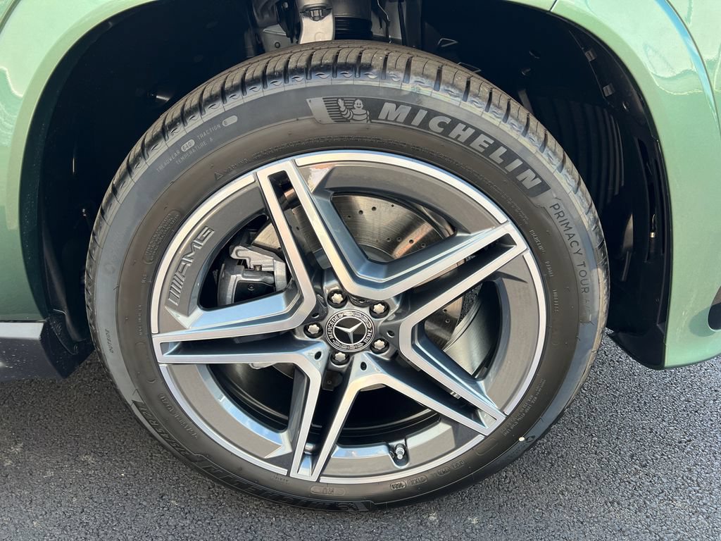 New 2026 Mercedes-Benz GLS 450 4MATIC image 37